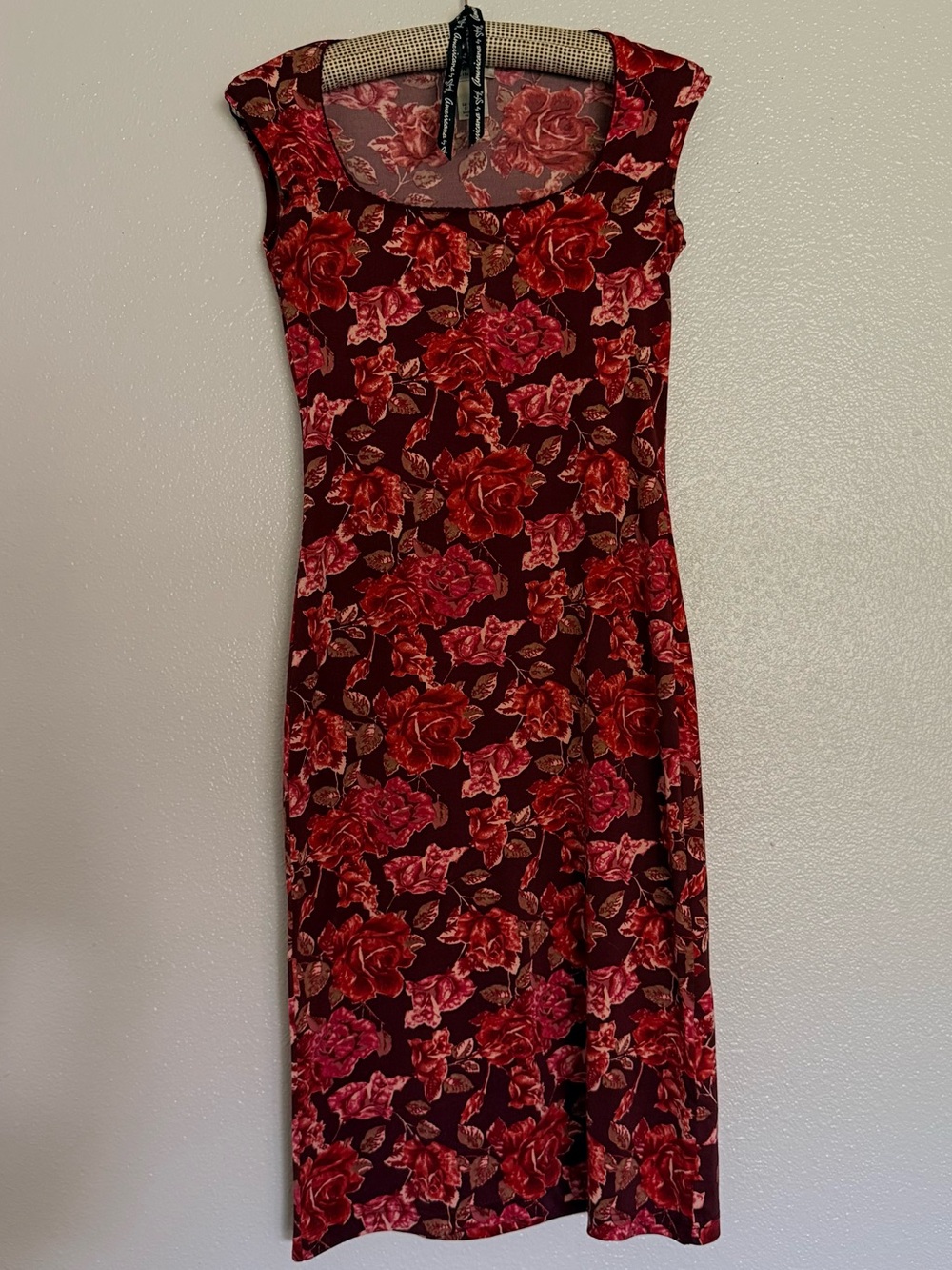 Vintage Y2K Floral Cap-Sleeve Midi Dress in Burgundy Red - Romantic Whimsigoth